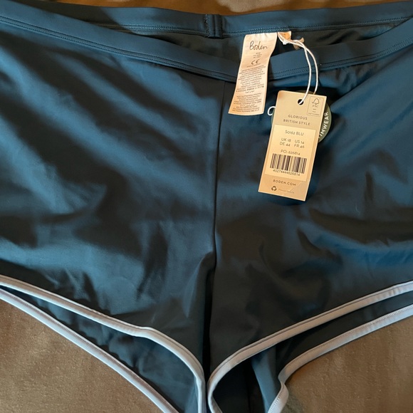 Boden swim boy short - Picture 3 of 3